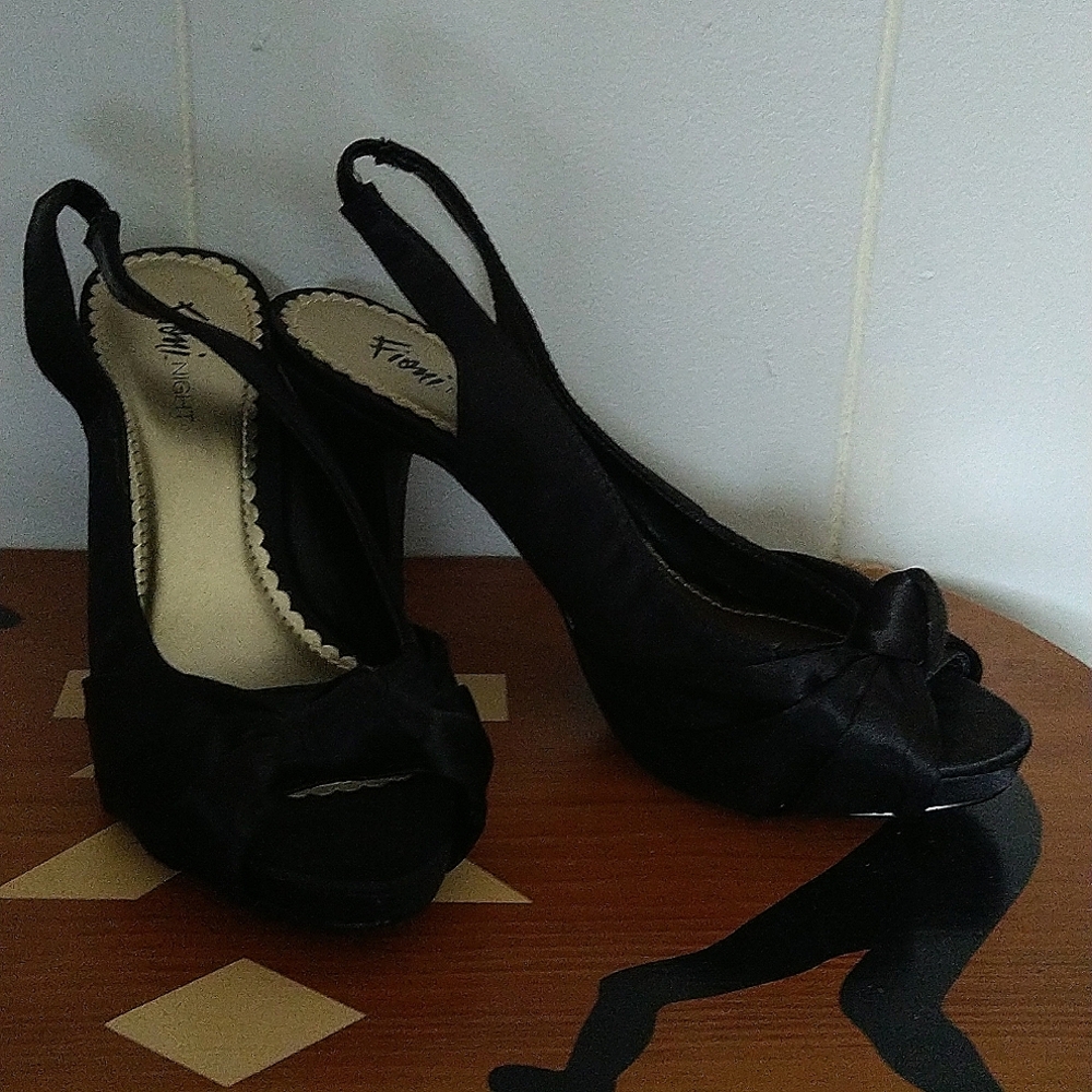 Fiona night open toe heels strap back, black sz 7